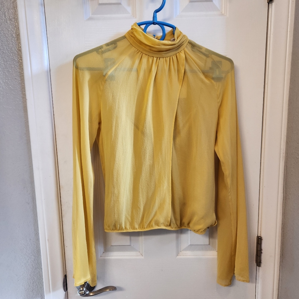 BcbgMaxAzria silk top nwt size 2
